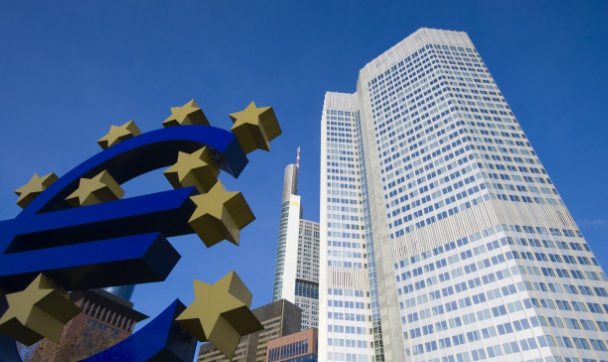 El BCE incrementa su compromiso para proteger el efectivo
